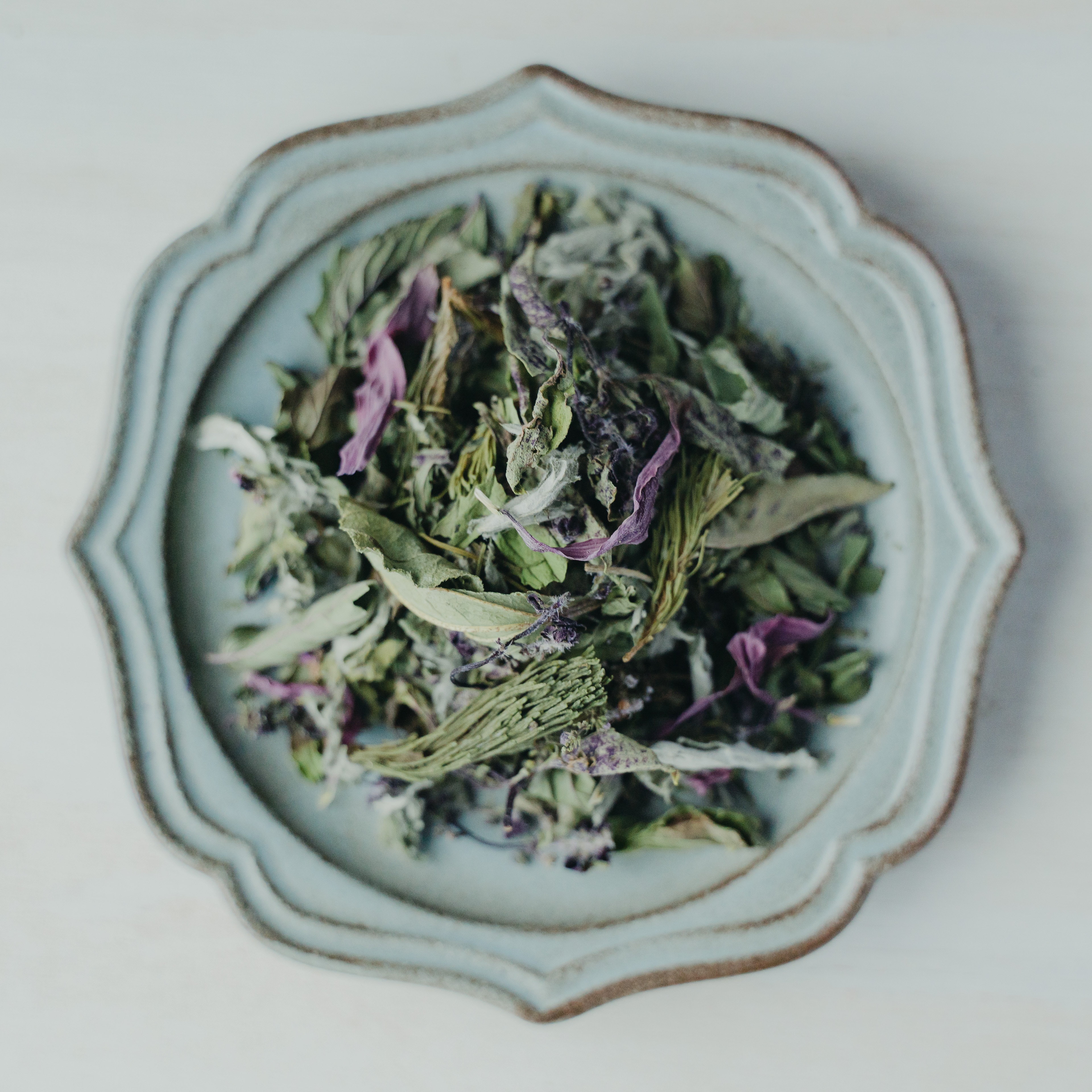 Lienfarmオリジナル手作りハーブ缶「地」DAICHI