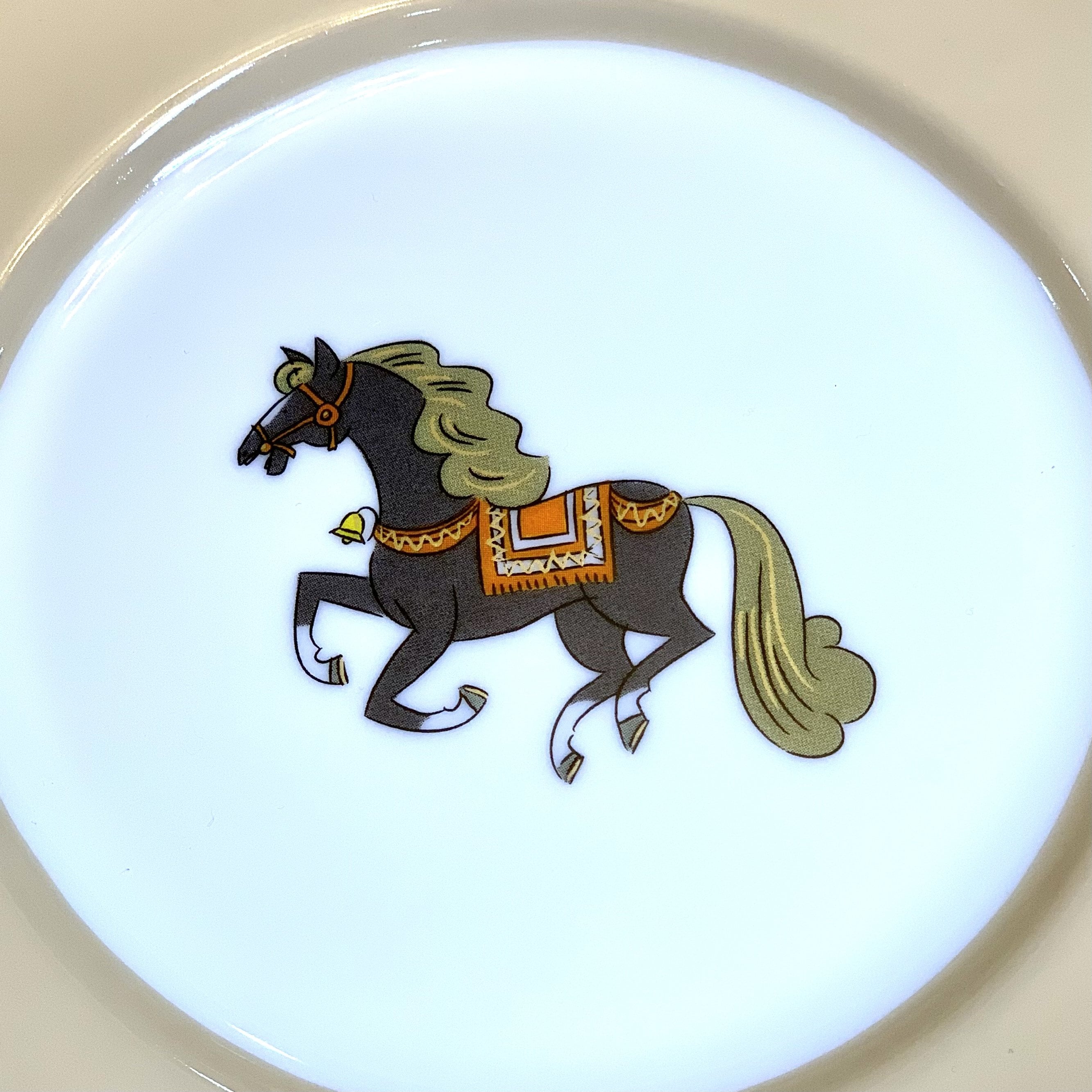 【新品/未使用】ポーセラーツ/馬柄プレート６点セット 新品/未使用】ポーセラーツ/馬柄プレート6点セット 長皿 amica 通販