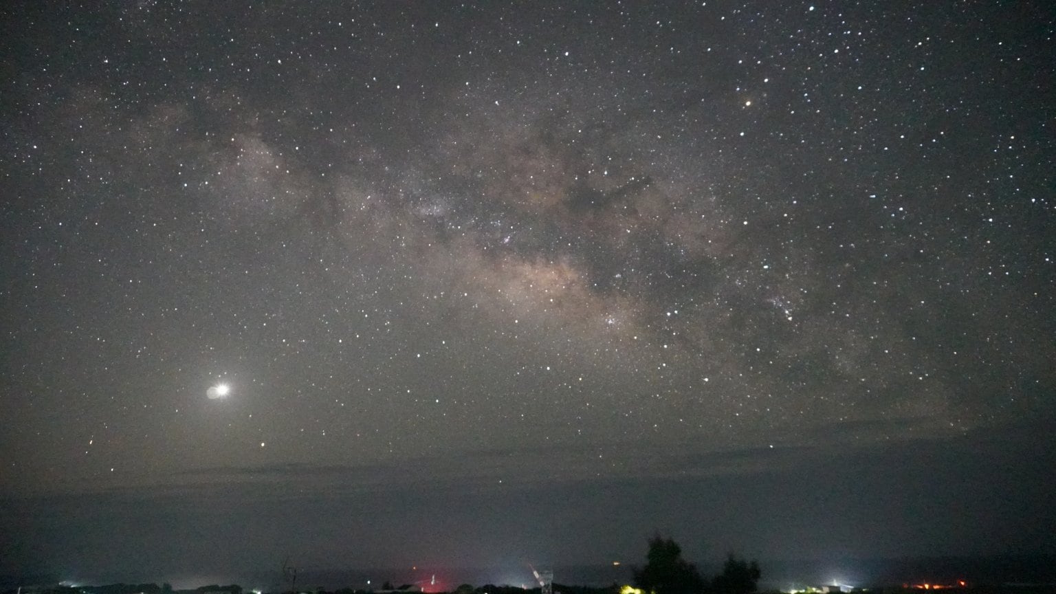 夜空ツアー【与論島2泊以上のお客様へ）通常５，５００円２０２６年３月中旬まで＊定員に達した時点で終了します。＊ツアー終了後にアンケートのご協力をおねがいします。