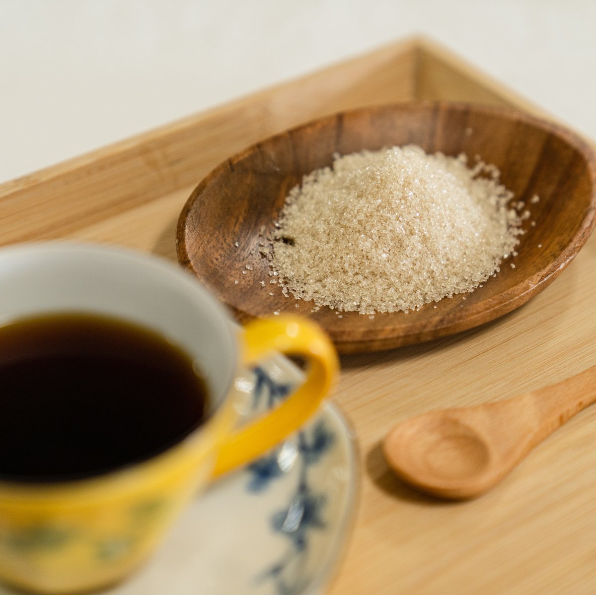 ≪店頭販売≫【２０２６年産】与論島のお土産! 与論のさとうきび100％！「ヨロンきびざら」 １kg　【ざらめ】