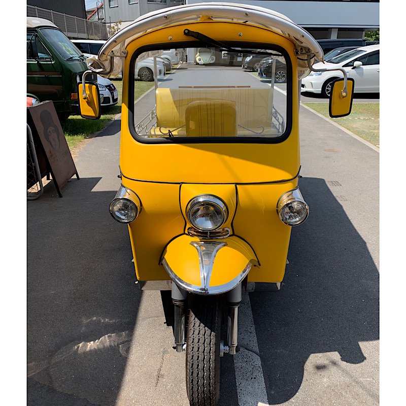 4人乗りトゥクトゥク　200ccTUKTUK　 　 トゥクトゥク（ツクツク）4人乗り！(タイの三輪タクシー) 車体本体価格