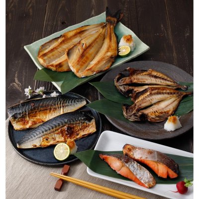 お魚屋さんの極上干物セット 4種類×2枚 全8点詰合せ