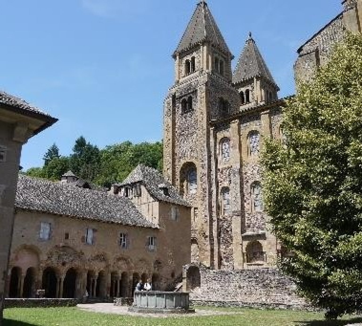 【後日視聴版】西欧中世の修道院とその関連する植物療法（全３回）