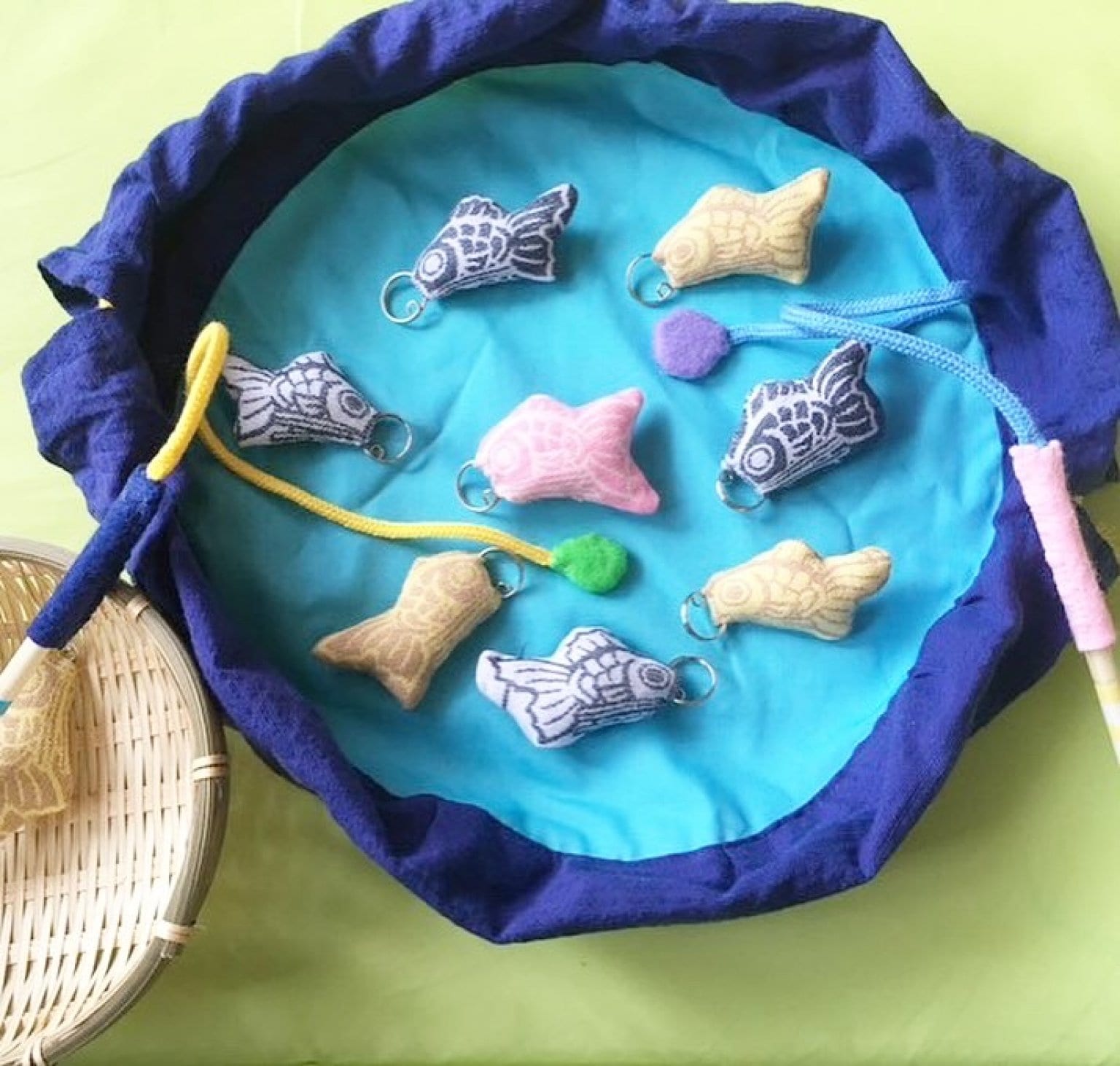 お魚釣り　【おやこCafe アンビリカス】