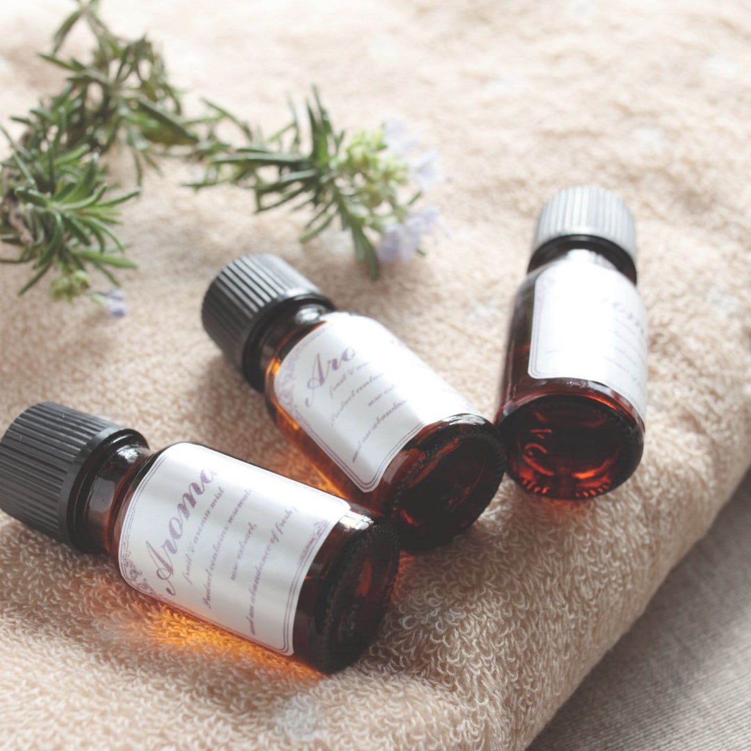 『上級ヘッドスパ眼筋ゆらしに特化！』3日で講師の資格まで取得できるマスターコース｜ウインドイーラ上級ヘッドスパ眼筋ゆらし3Daysマスターインストラクターコース