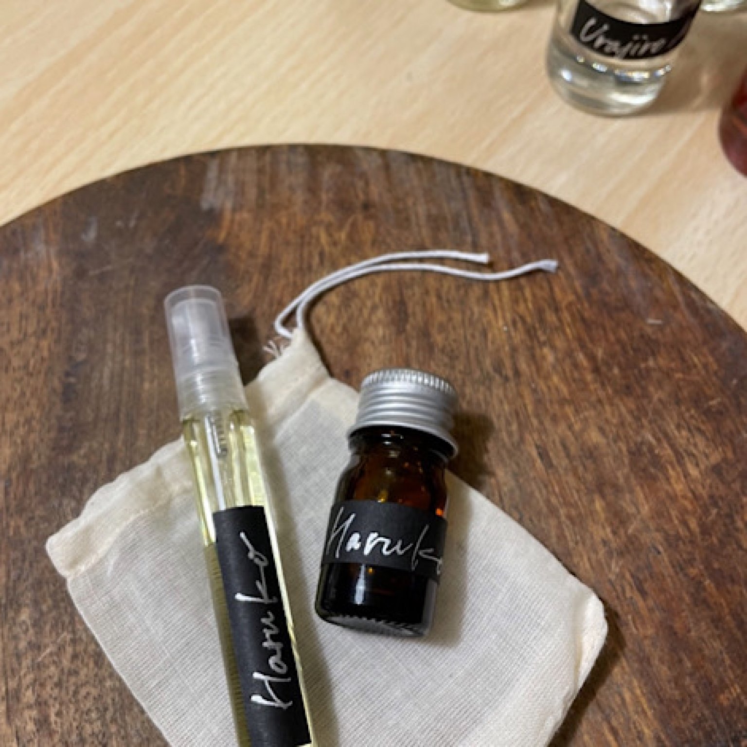 福岡パーソナルセッション/高ポイント/オリジナル調香（ブレンド）/天然の香り/精油＋フレグランスミスト