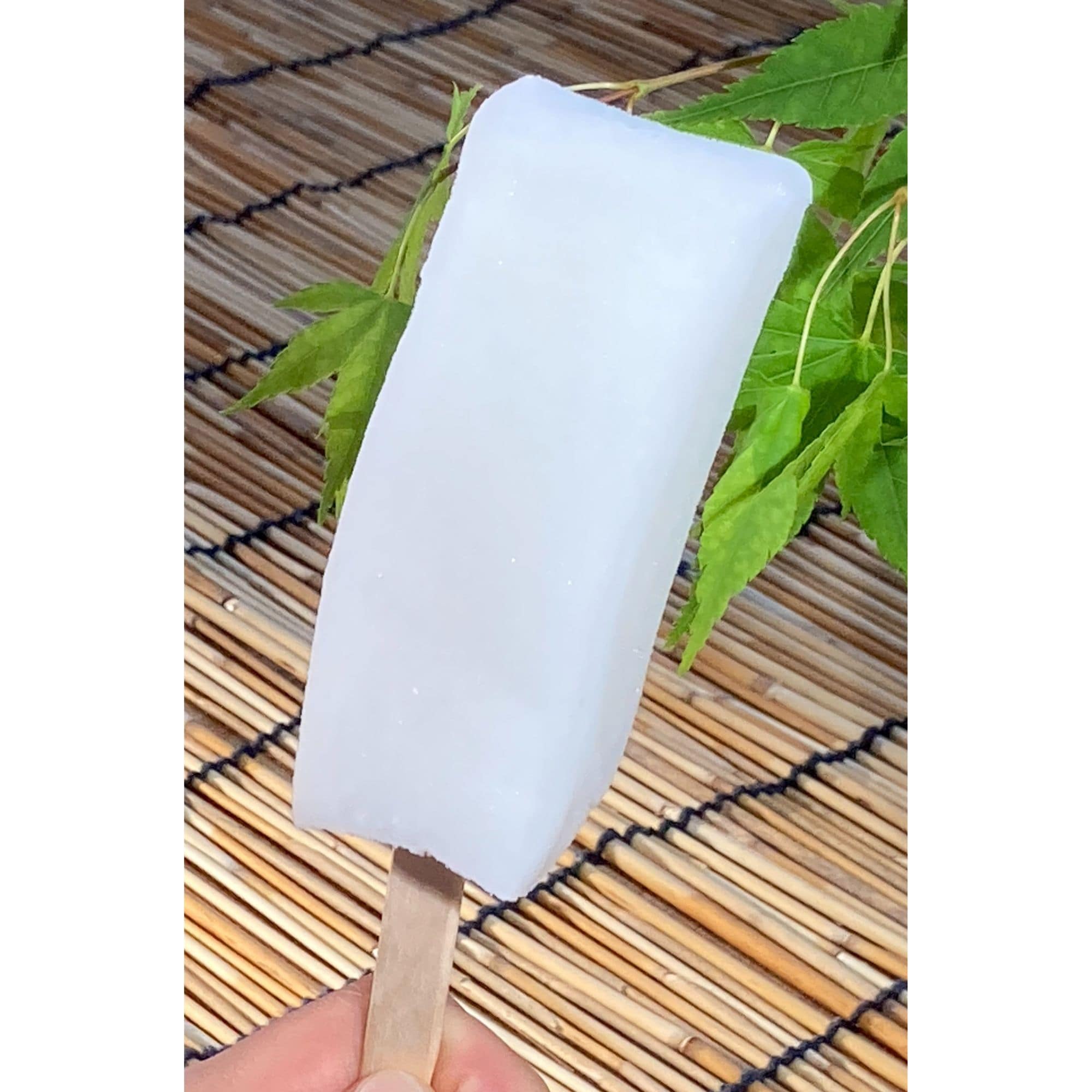 美味しくカルシウムを食べよう！【脂質ゼロ】もっちり食感アイスくず
