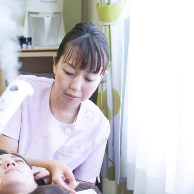 ハリウッド式美容鍼灸®︎ 5回券 (13,500円/1回）