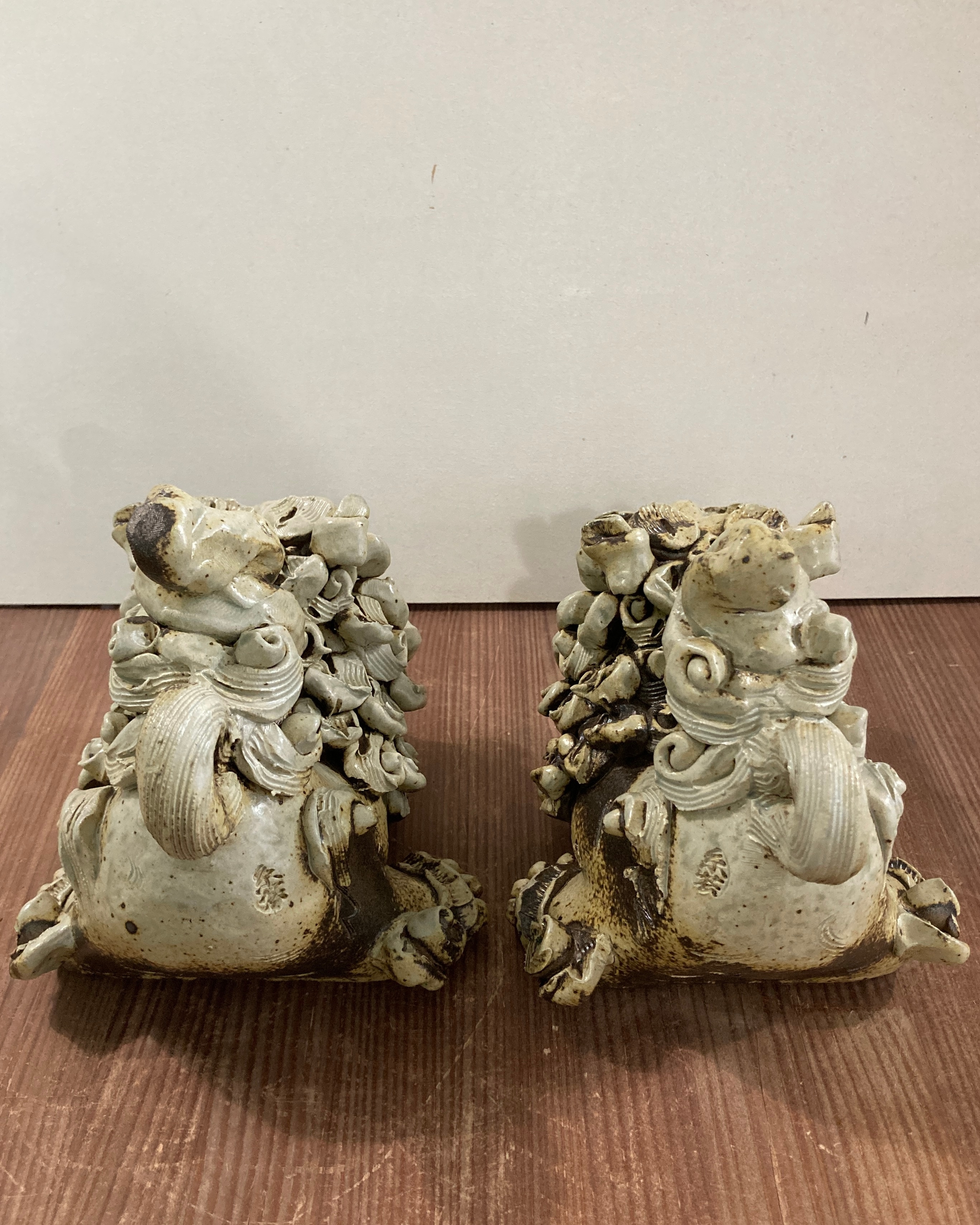 佐久間 栄さん】テブーペアシーサー | 糸満工芸 陶苑