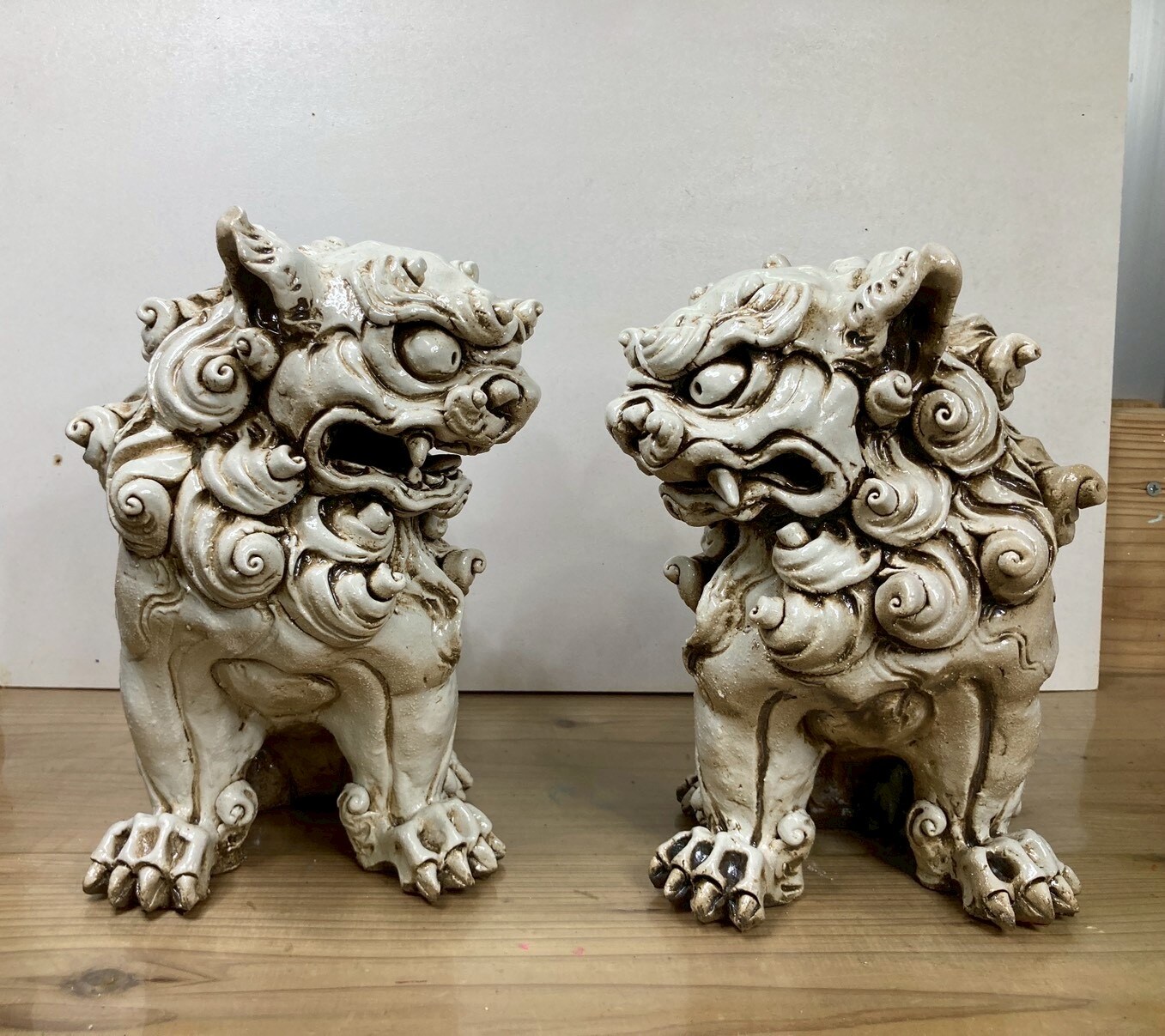 西村様専用ページ【名波均さん】手捻りシーサー｜40㎝｜白