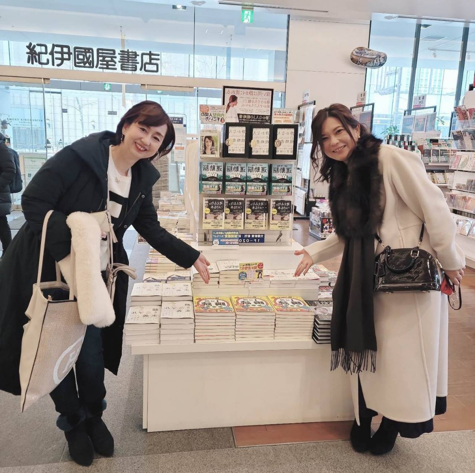 【懇親会付きチケット】６/２５(日) 東京池袋「カネなし、コネなし、スキルなしの専業主婦はどうやって成功したのか？」★山中恵美子単独セミナー　☆録画・アーカイブなしのリアルタイムのみのセミナーです