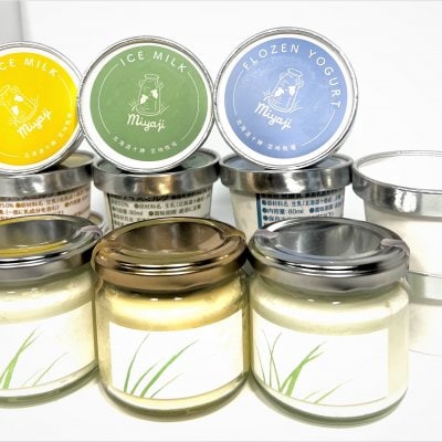 宮地牧場Cセット（バター、フロマージュブラン、アイスミルク，フローズンヨーグルト）