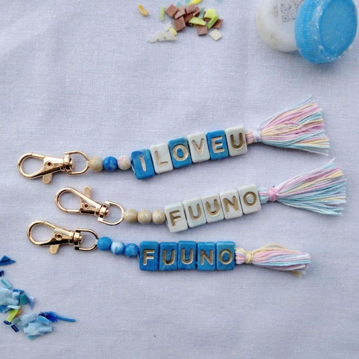 【名入れ】手作り再生プラスチック　アルファベットキーホルダー