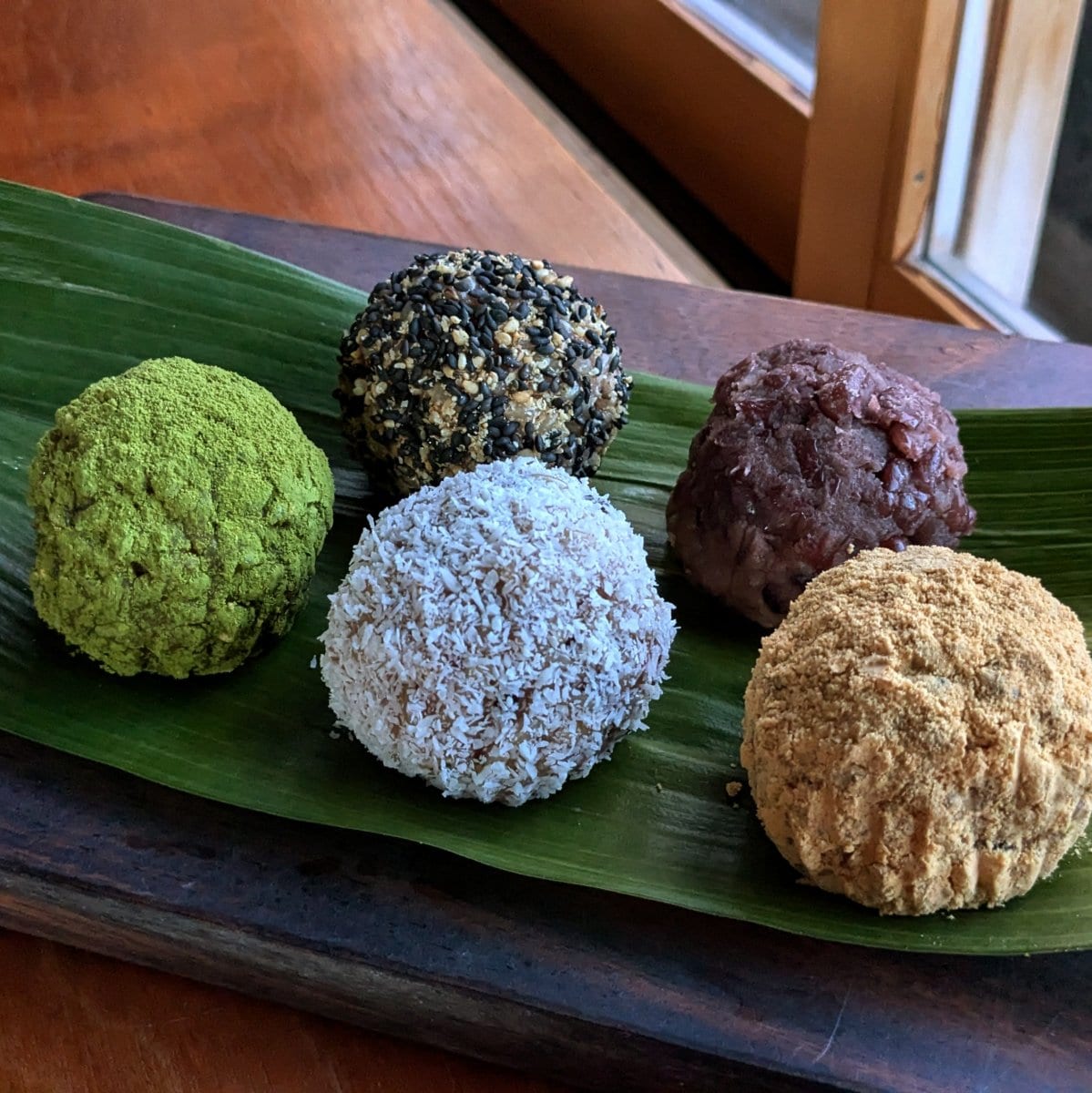 【送料無料】玄米おはぎ(冷凍)5個入×2箱　玄米和菓子 オーガニック ヴィーガン グルテンフリー 甘さ控えめ 自然派おやつ