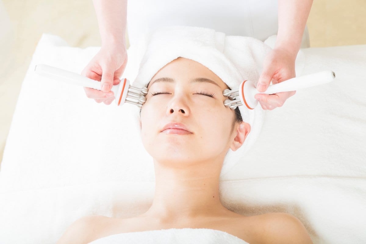 【初回限定】シミケア＆リフトアップコース