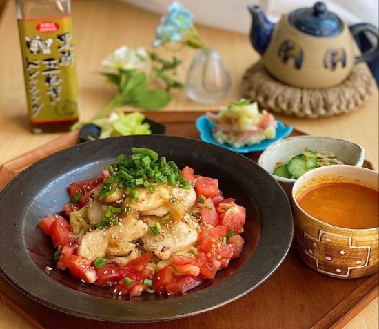 コンパクト便]黒酢玉ねぎドレッシング《500ml》