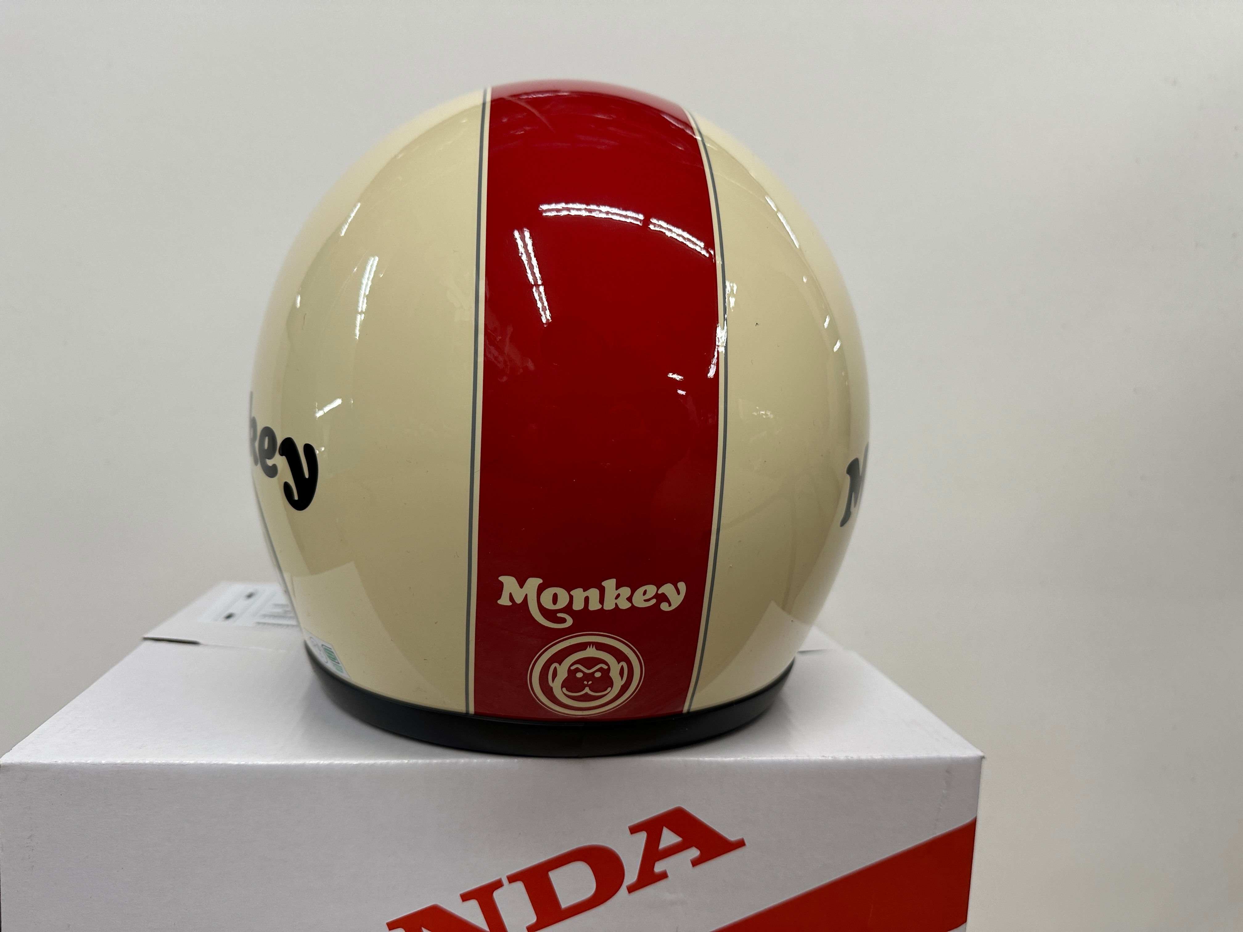 Honda Monkey ヘルメット アイボリー×レッド