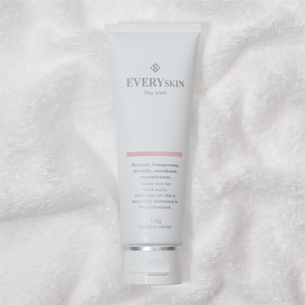 EVERYSKIN デイウォッシュ（洗顔）