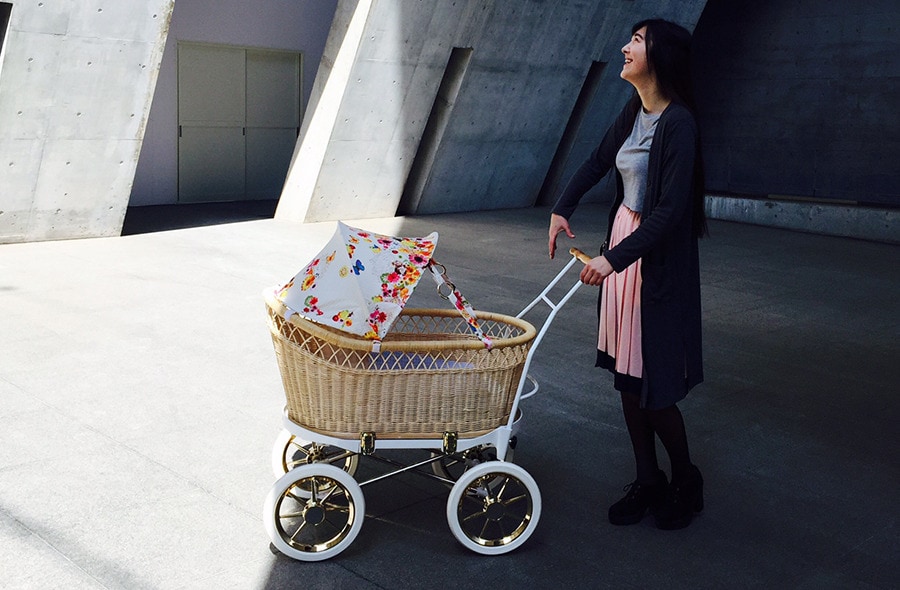 乳母車プスプス本体（ブラック）・バスケット＋幌セット