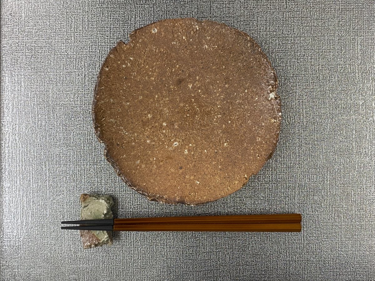 陶芸家 小島作 隠し菊花皿