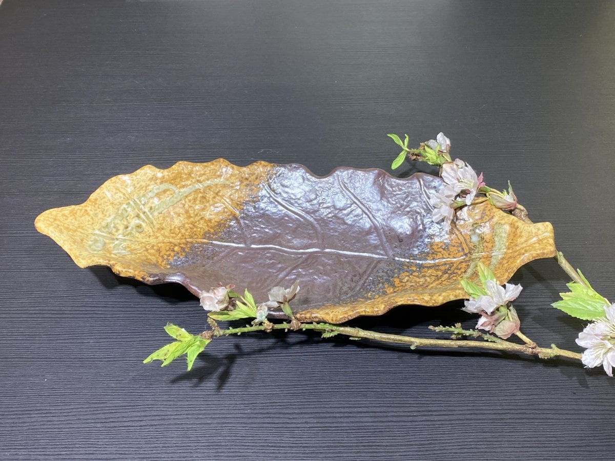 南蛮一珍木の葉特大皿