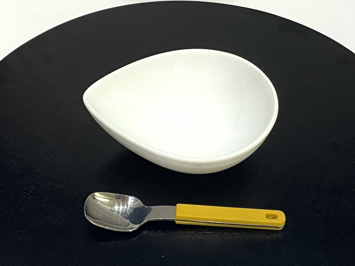 白磁　13cmデュートラップボウル