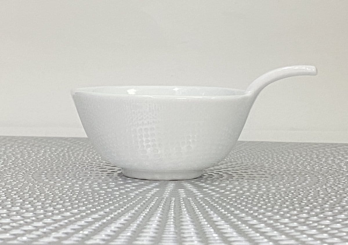 白磁　10cm角手付き珍味 ボウル
