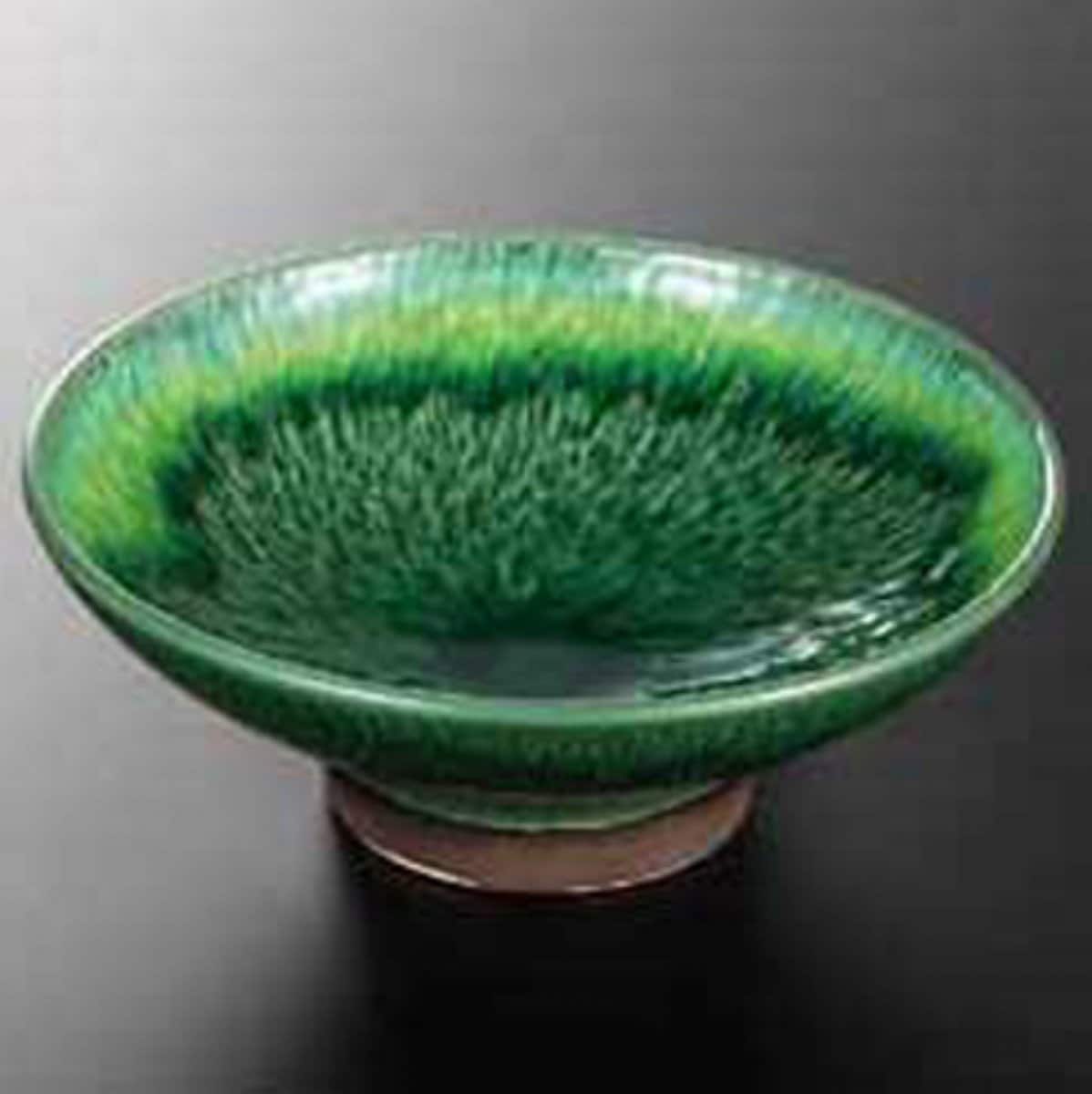 緑釉黄流し　トチリ向付