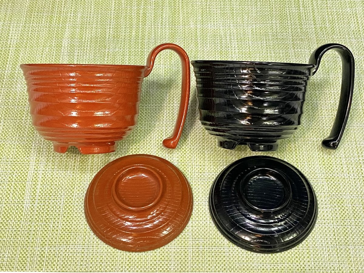 【超耐熱】柿朱内黒椀と黒内朱椀の蓋付きセット