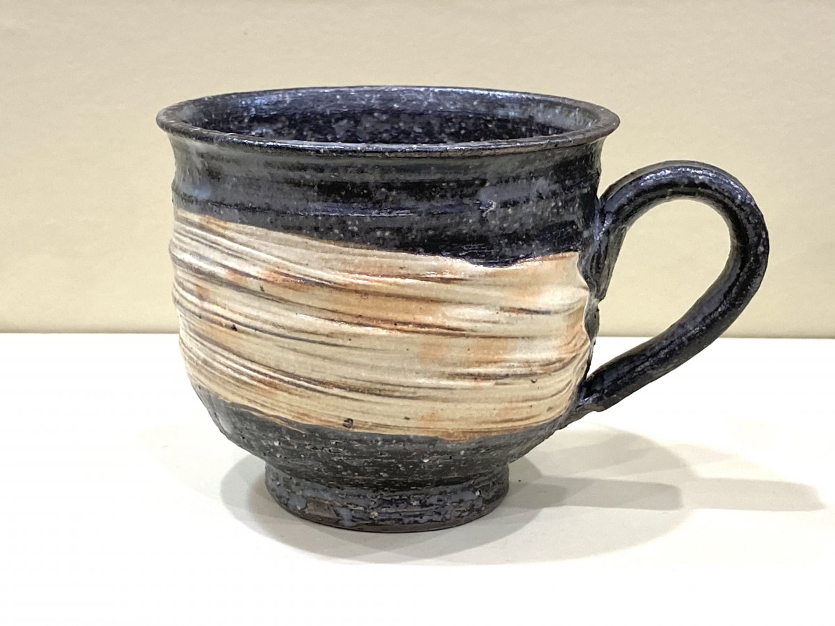 至福の時間　信楽焼　荒刷毛マグカップ