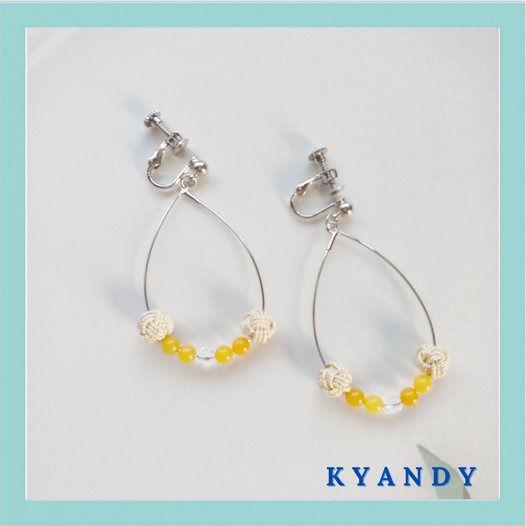 イヤリングしずく型フープ水引玉結びゴールド/琥珀水晶【ピアスに変更