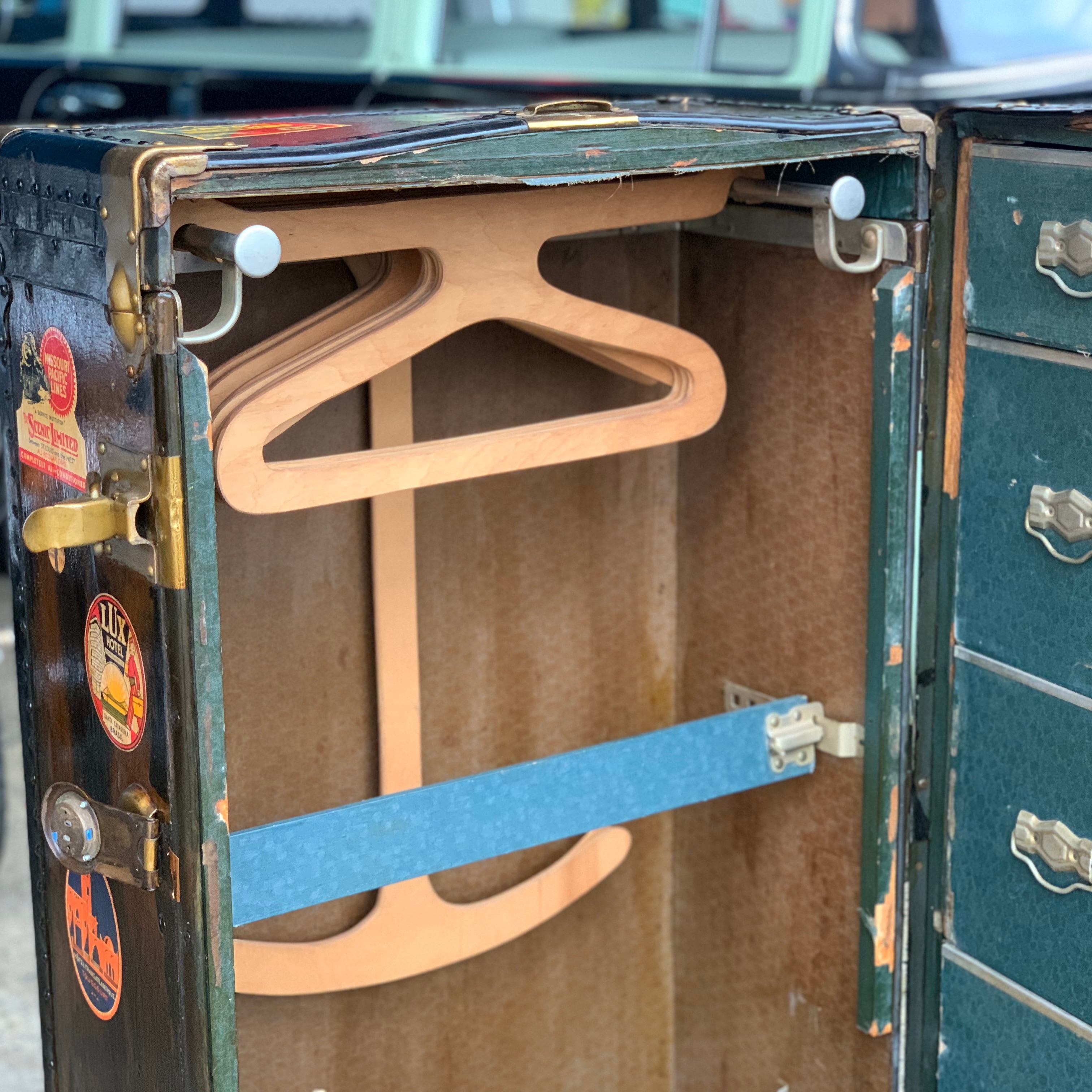 vintage ワードローブトランク