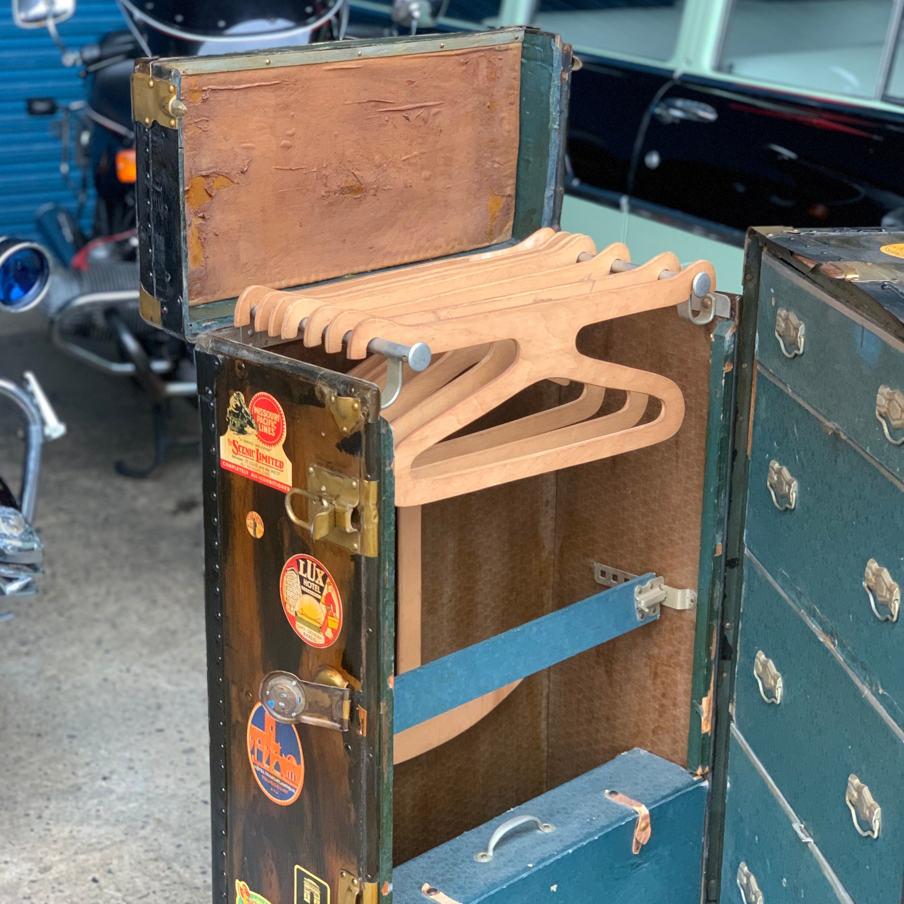 vintage ワードローブトランク