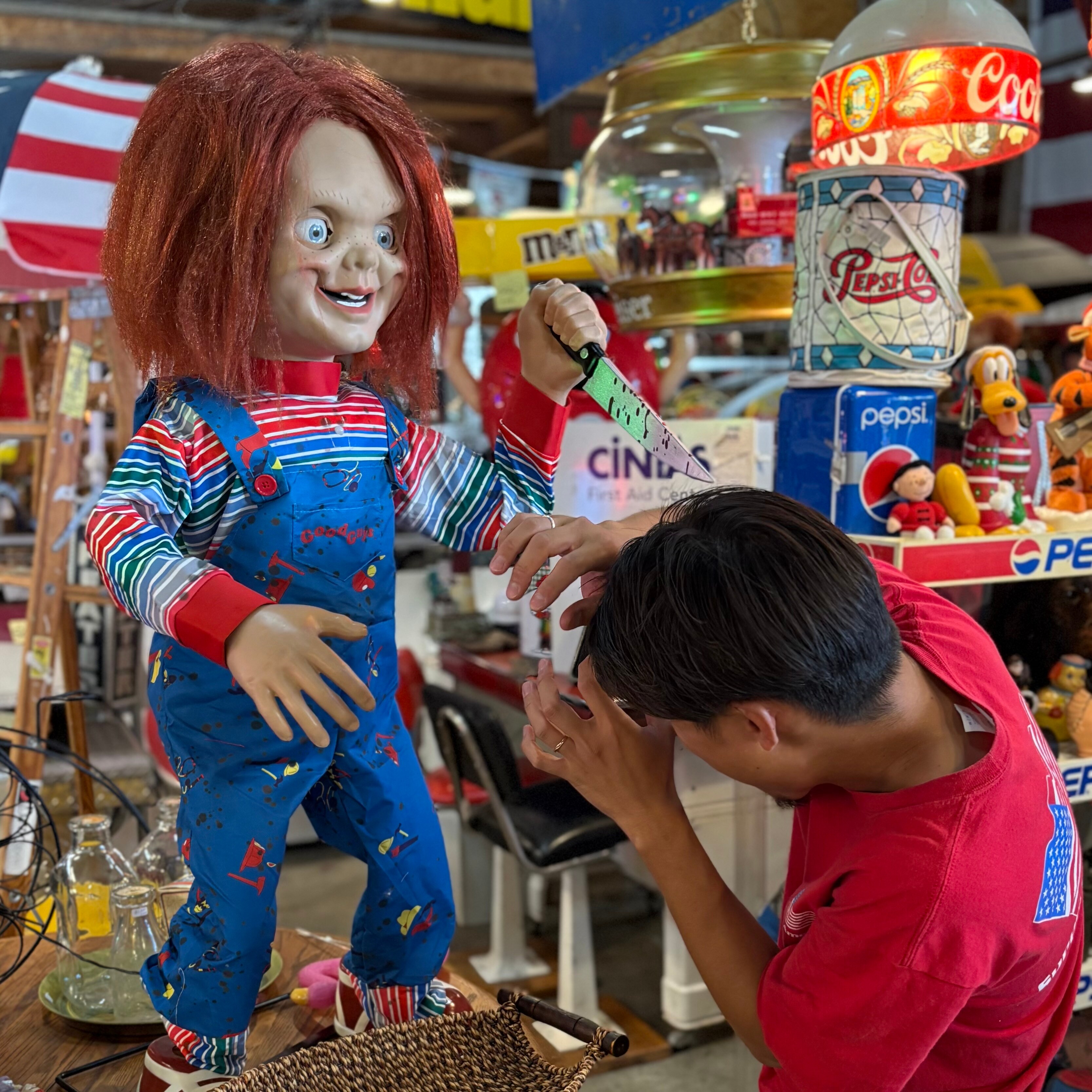 ビッグサイズ！喋って動く チャッキードール