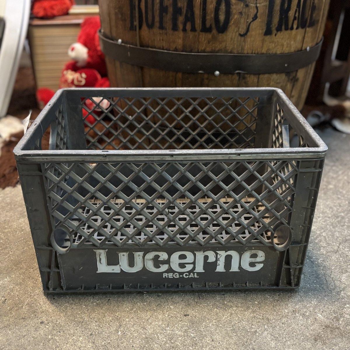 ビンテージ vintage l milk crate Vintage Lucerne Milk Crate