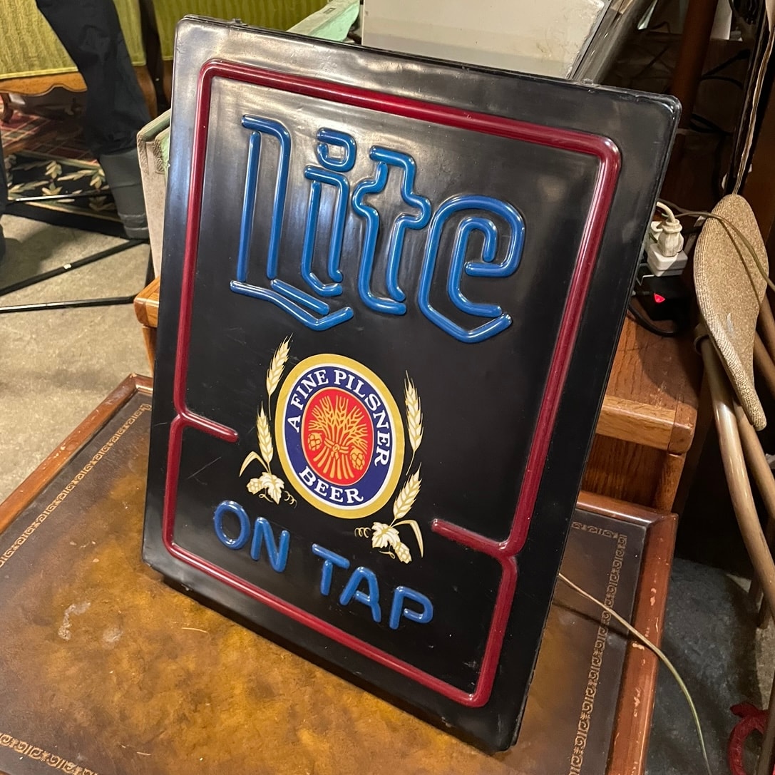 1980 Vintage Miller Lite “ON TAP” Lighted Sign Box