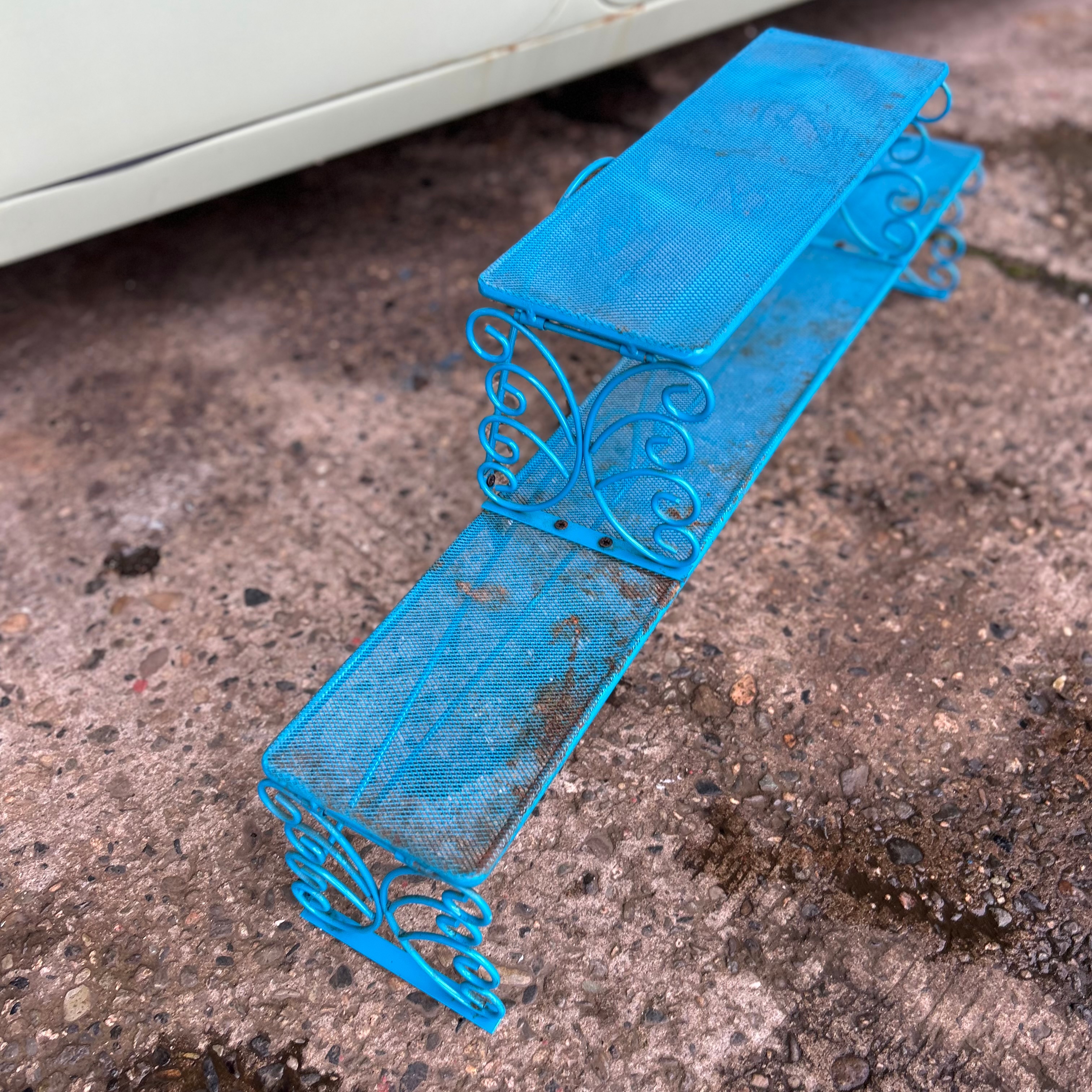 Vintage Turquoise Iron Plant Stand Shelf