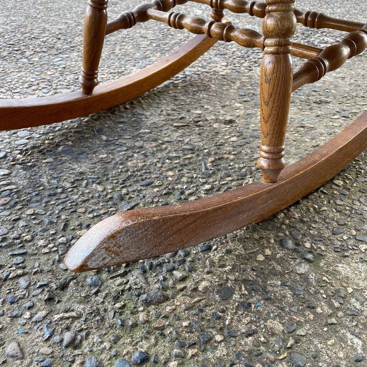 Oak Solid Wood Vintage Rocking Chair