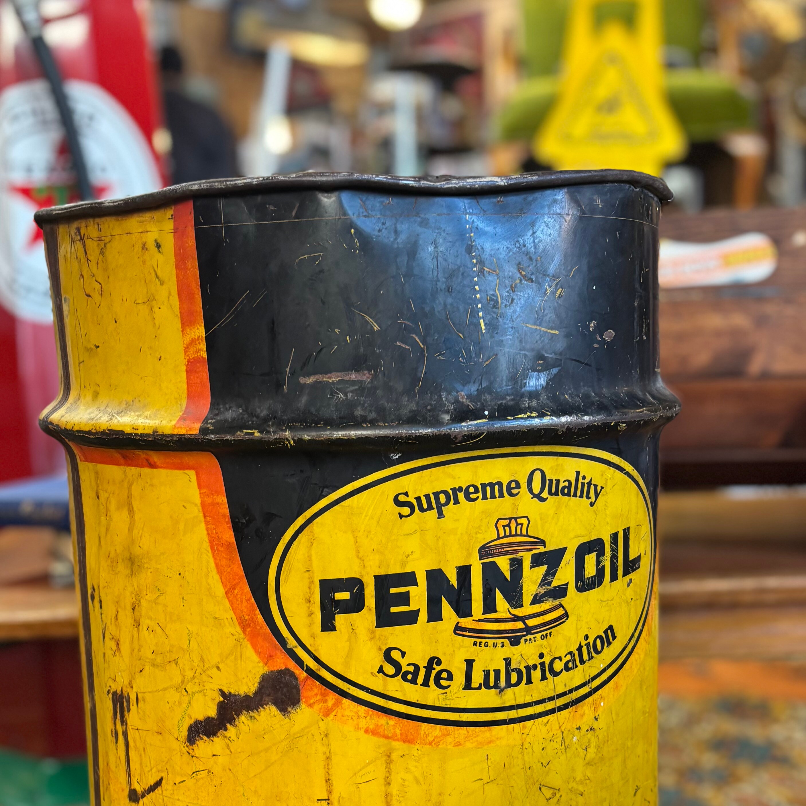 PENNZOIL Vintage Oil Drum / Garage Display Barrel