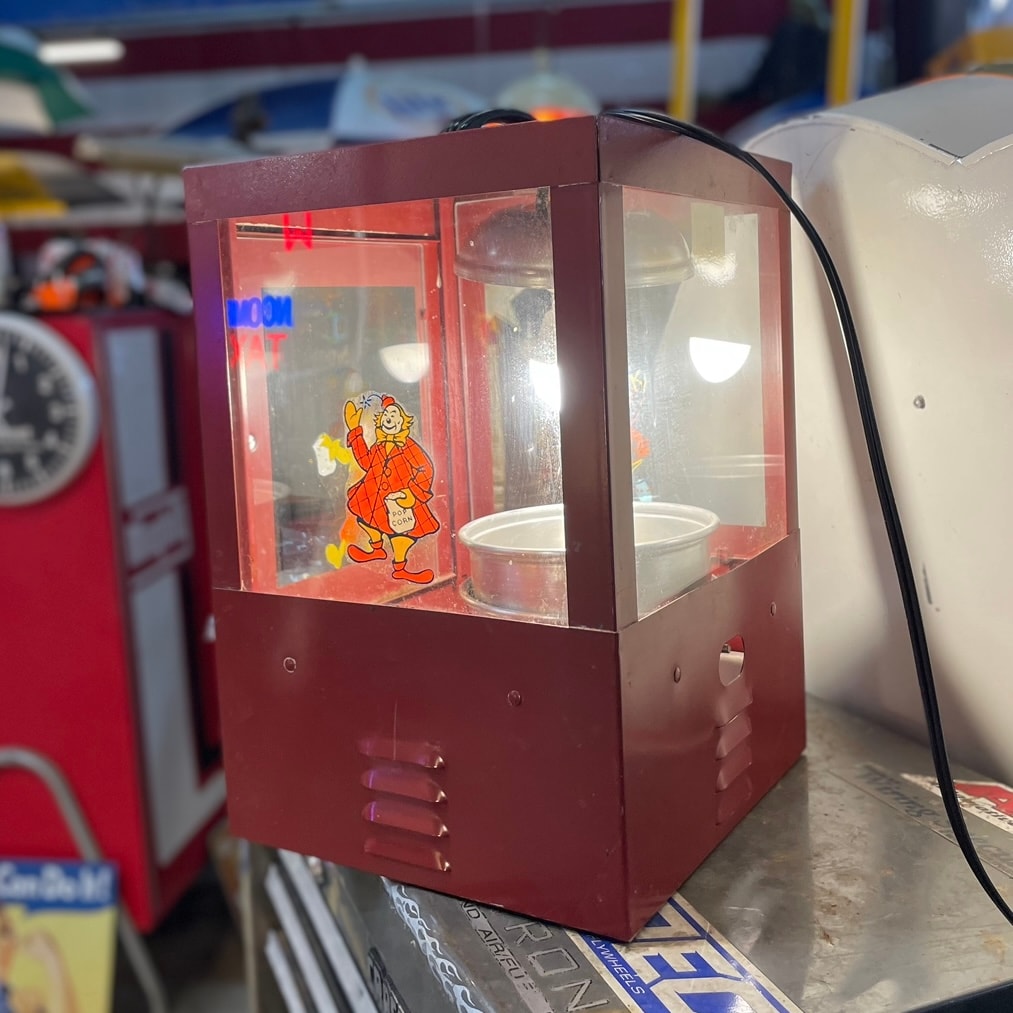 1950s-60s Vintage Pop-O-Mat Corn Popper Display Machine