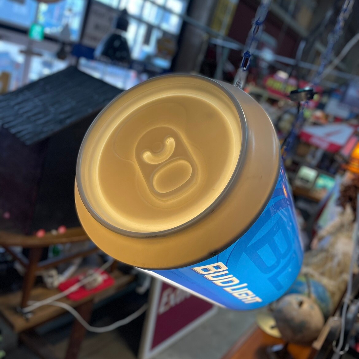 BUD LIGHT CAN POOL BAR LAMP