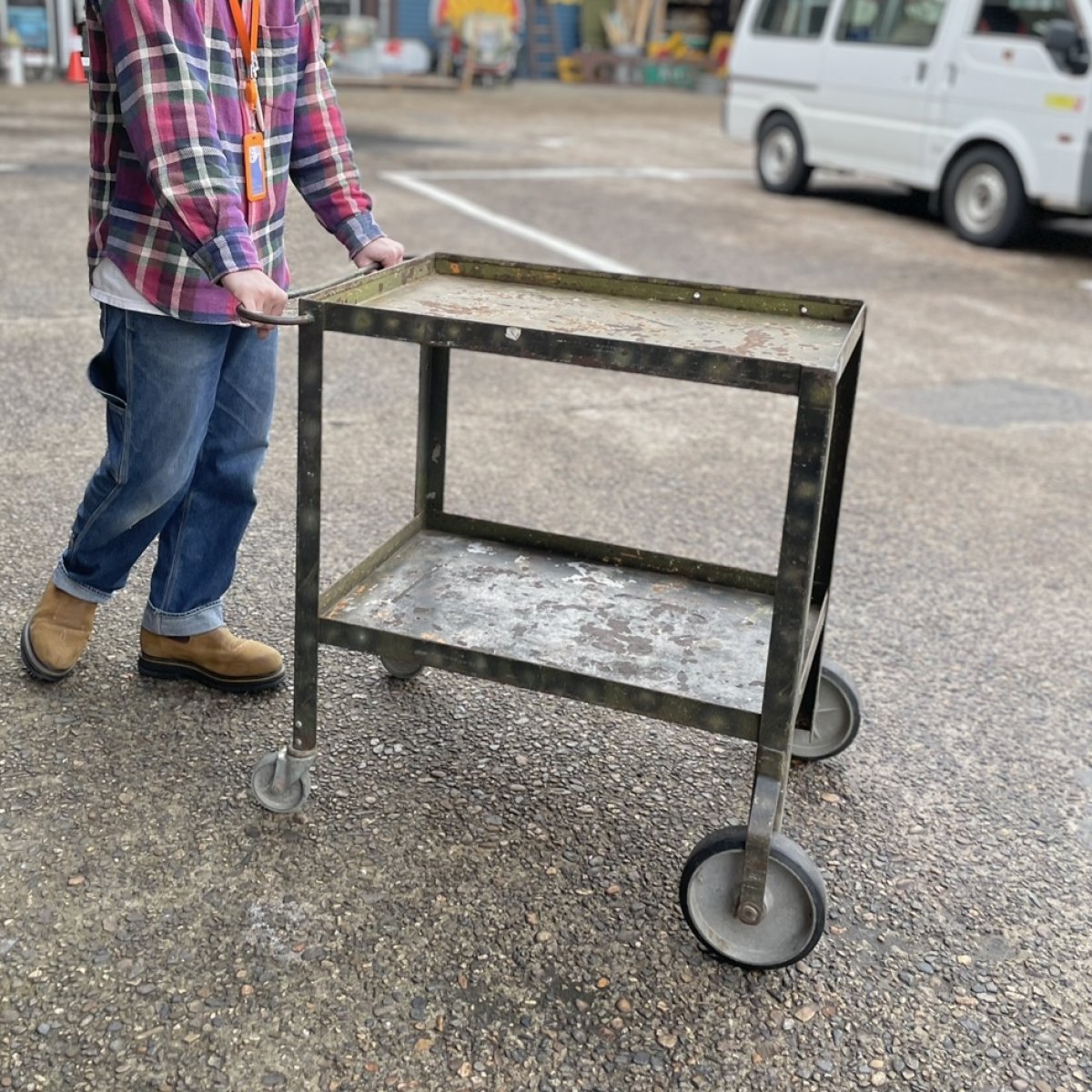 VINTAGE INDUSTRIAL STEEL UTILITY CART
