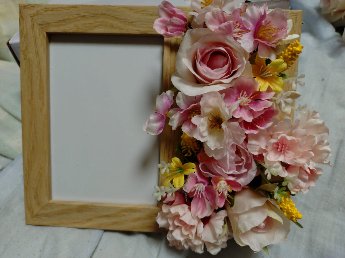 手作りフラワーリース　フラワーアレンジメント　3000円(税別）