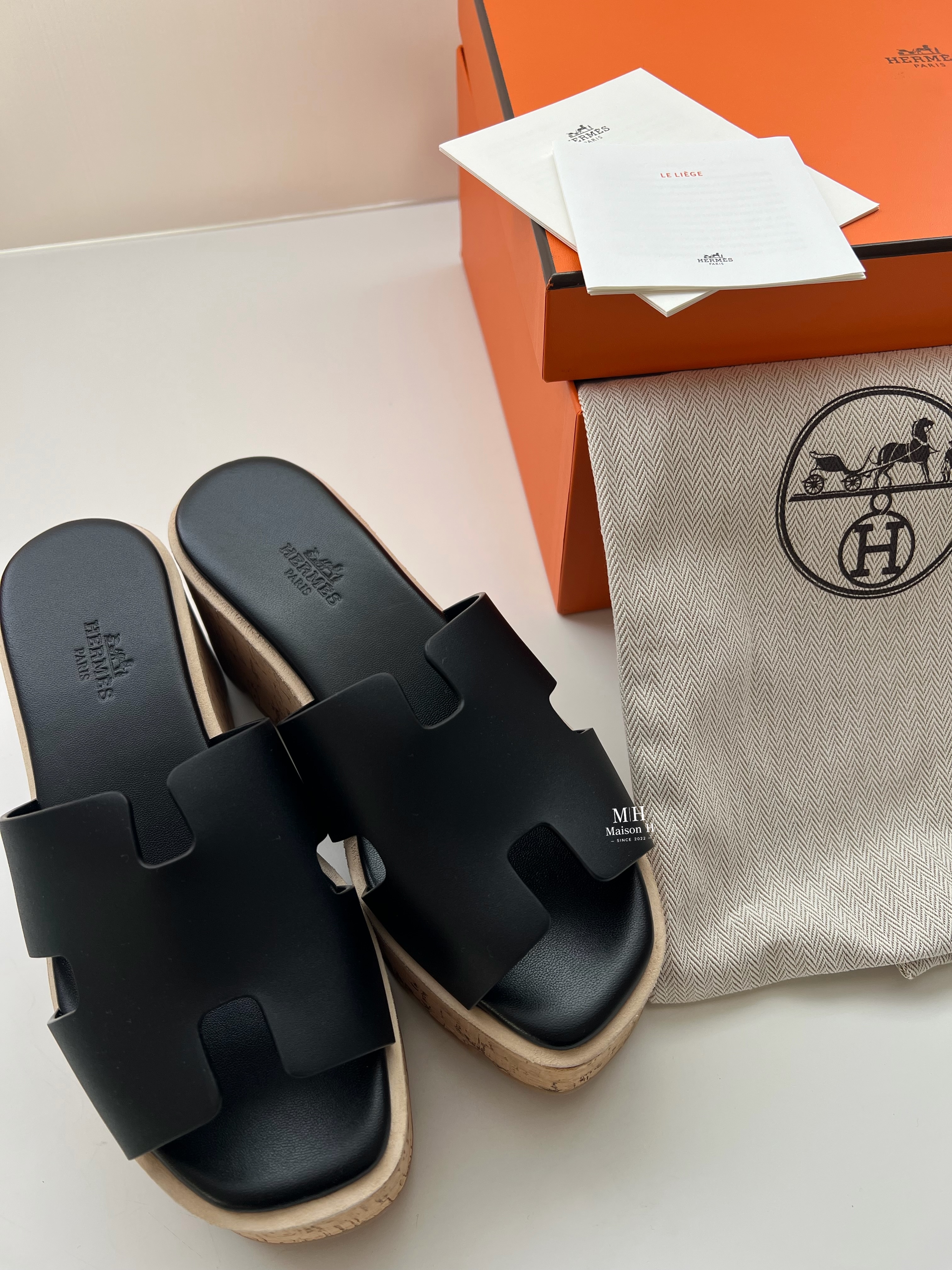 エルメス HERMES Sandals EZE30 黒 厚底 サイズ35 22〜22.5㎝