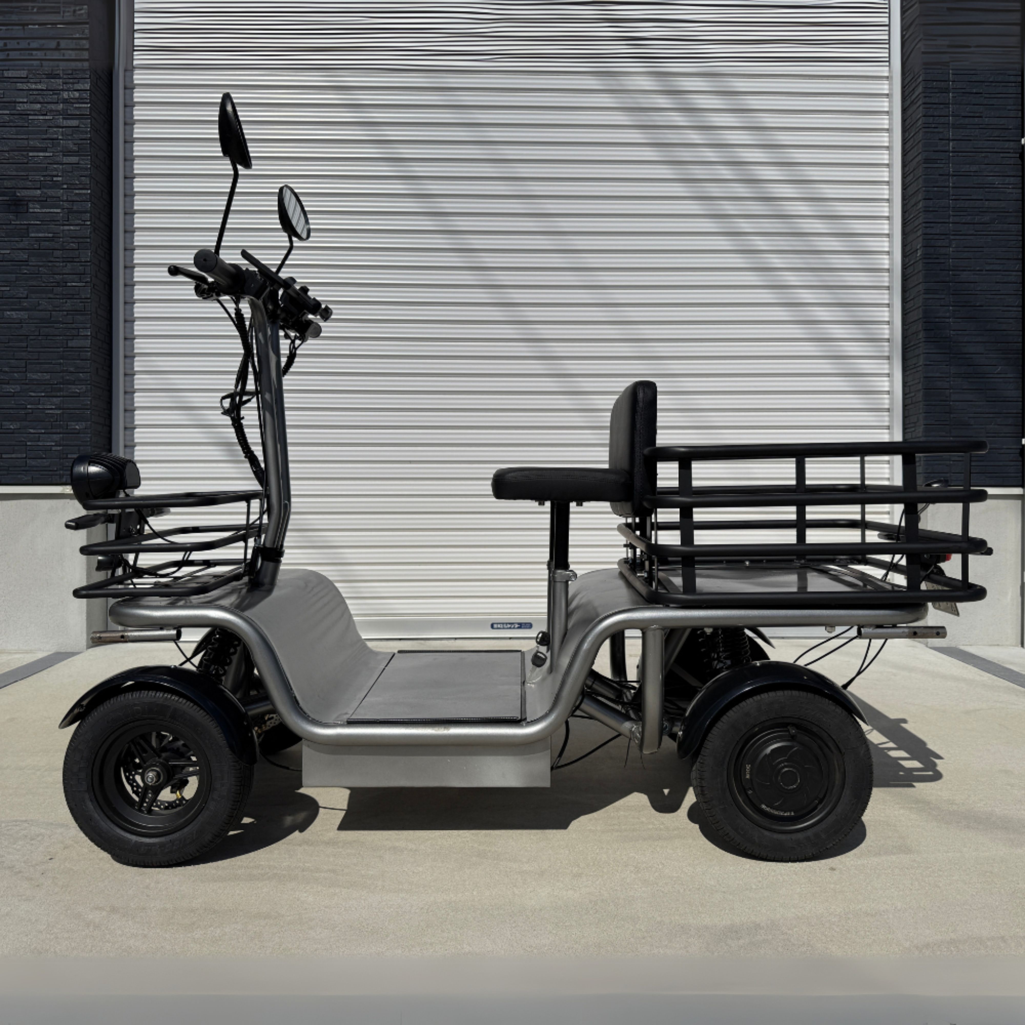 電動四輪エレカーゴ｜特別キャンペーン 価格｜免許不要・特定小型EV四