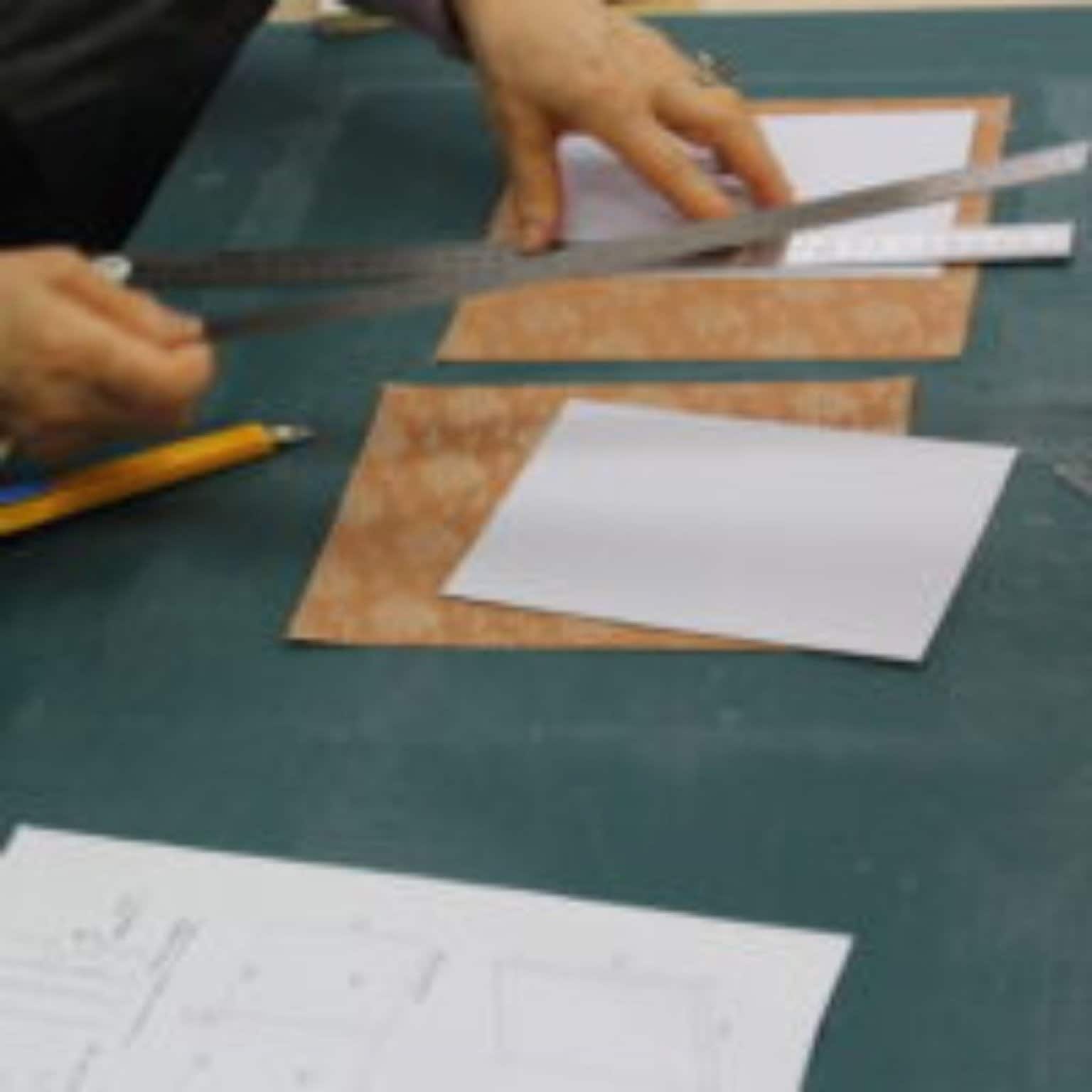 プライベートレッスン・表装裂地で手帳を創る・・2026年1月23日（金）