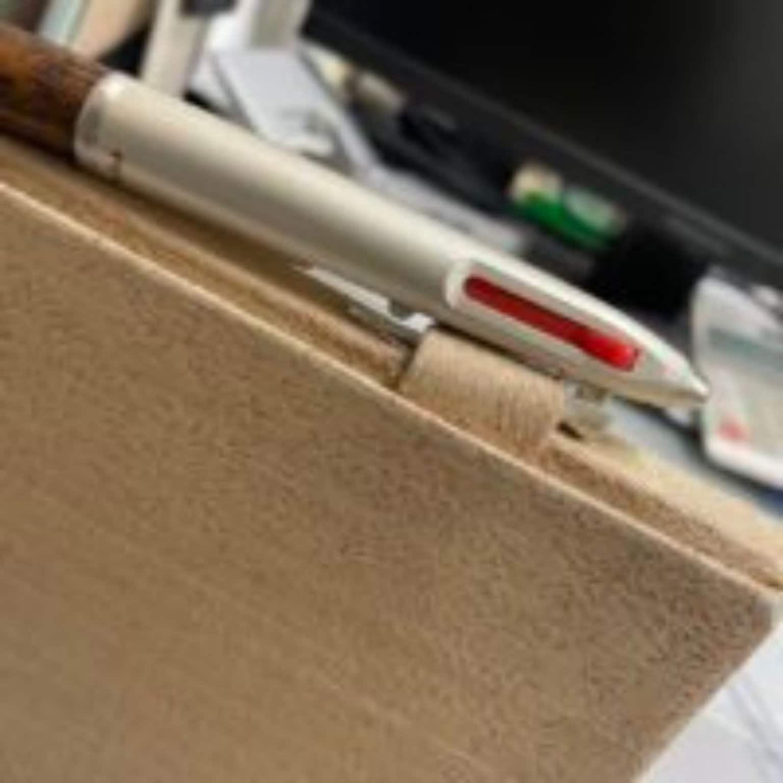 プライベートレッスン・表装裂地で手帳を創る・・2026年1月23日（金）