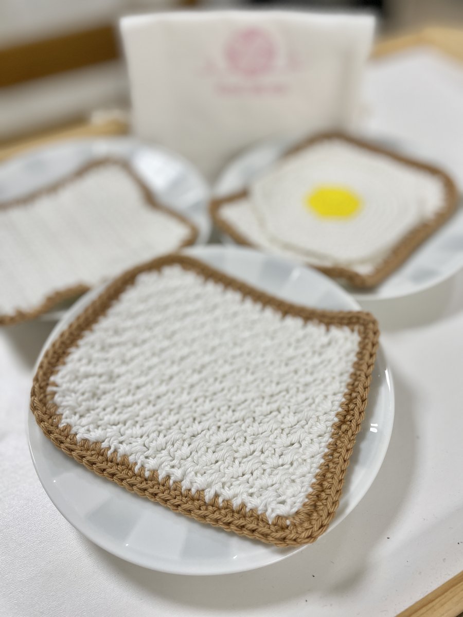 パン型ニッタオル【春のパン祭り】もっちり編みたて！