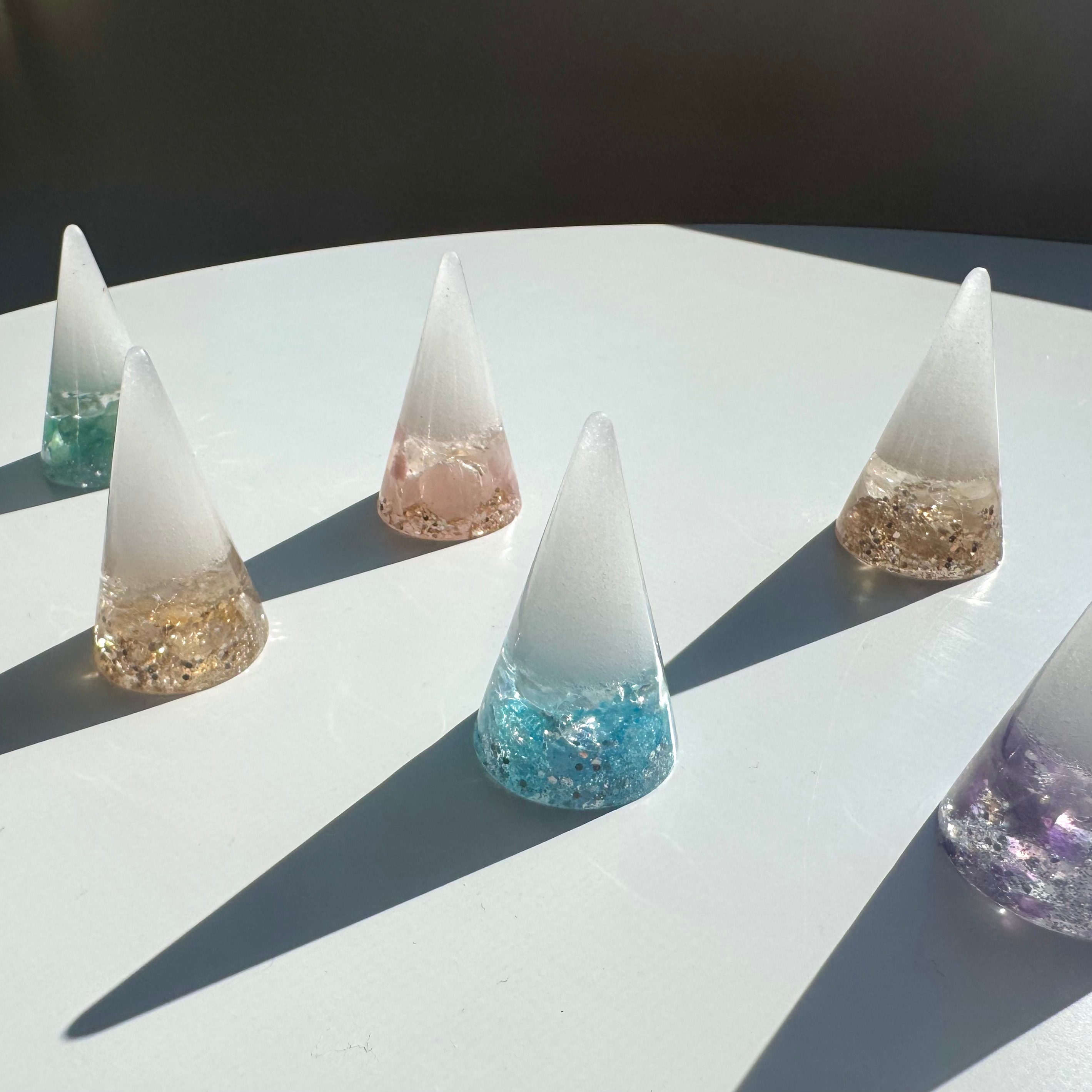 Sora Salt 〜溶けない盛り塩 光のお守りソルト〜 Crystal Cone