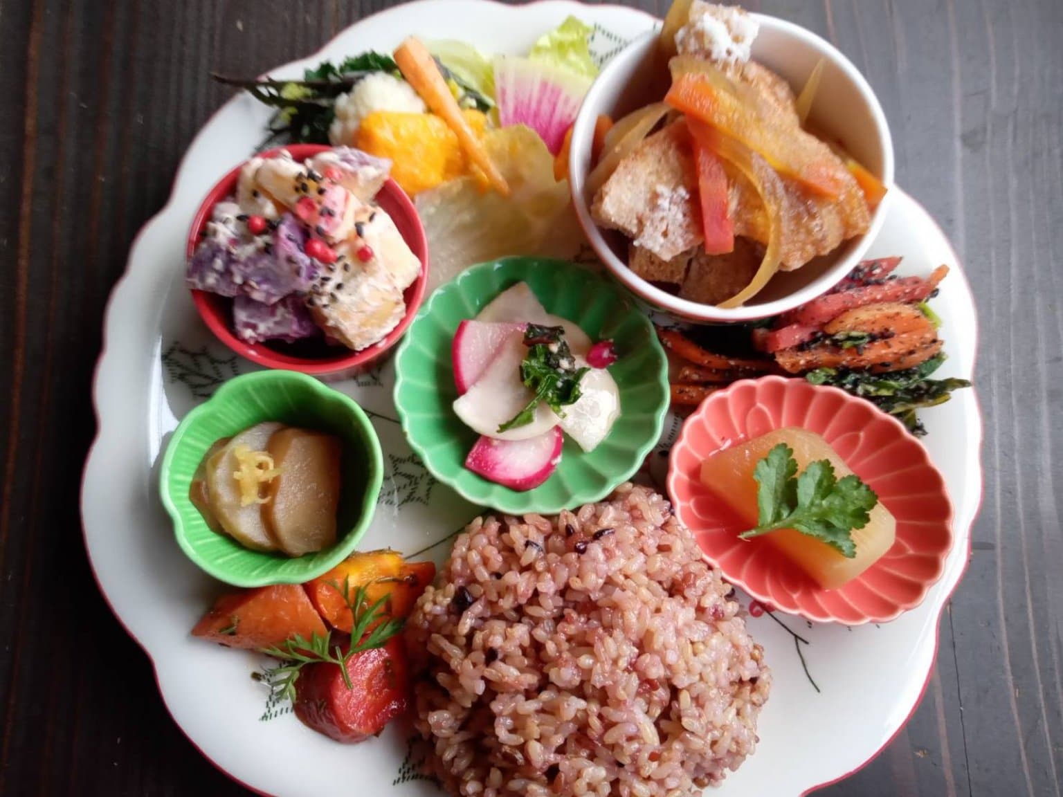 シュガーフリー、カフェインフリー＆カフェインレスカフェのオーガニック食材をふんだんに使用したヴィーガンランチ　4/19日　by　Green café  月音（グリーンカフェツキオト）